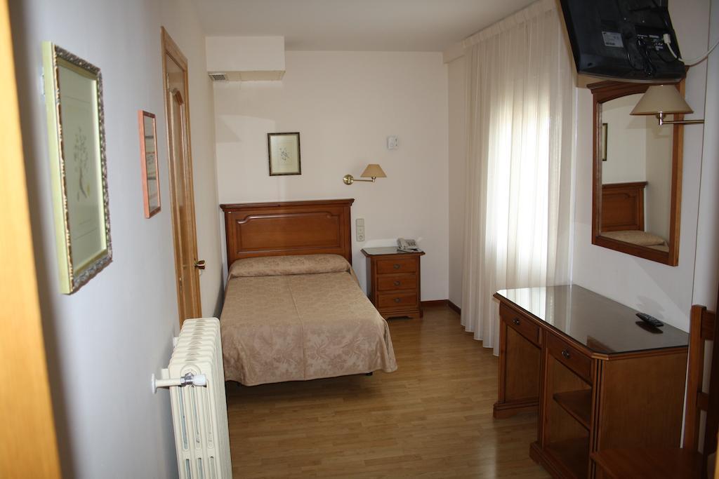 Hotel Mar De Aragon Caspe Pokoj fotografie